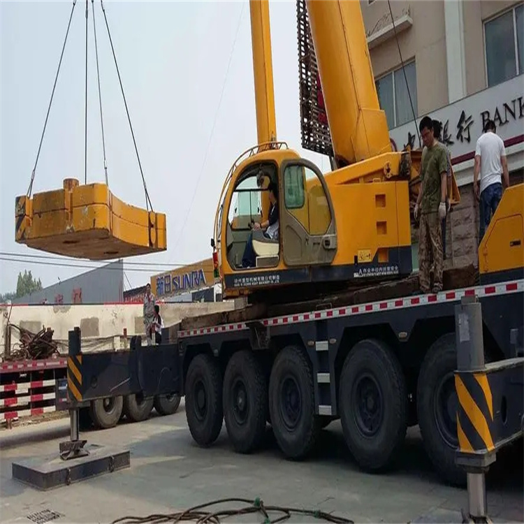 巴塘吊车怎么吊玻璃